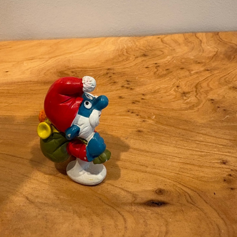 Vintage smurf